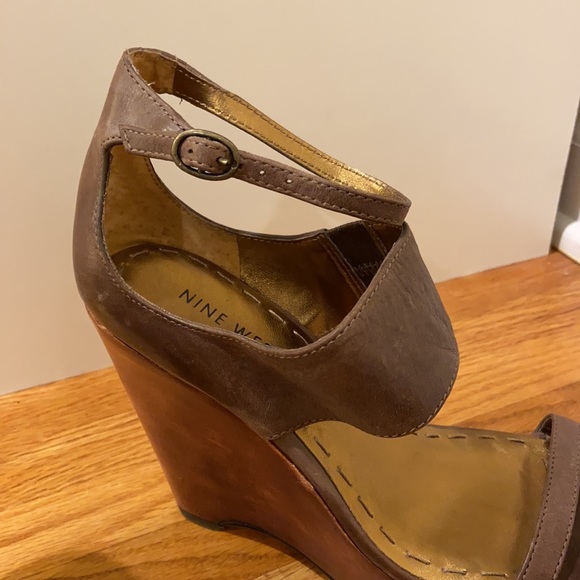 Nine West Brown Leather & Wood Wedges Size 6.5 - Picture 10 of 15